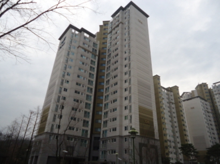 수원지법 2015타경42321-1 사진