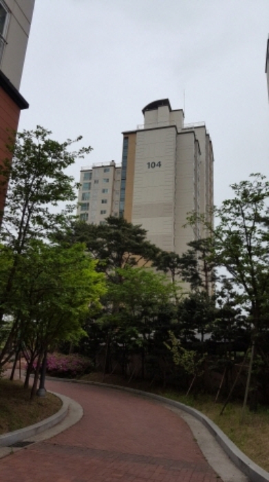 수원지법 2016타경10390-1 사진
