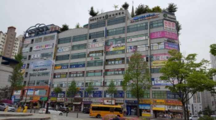 수원지법 2016타경10406-1 사진