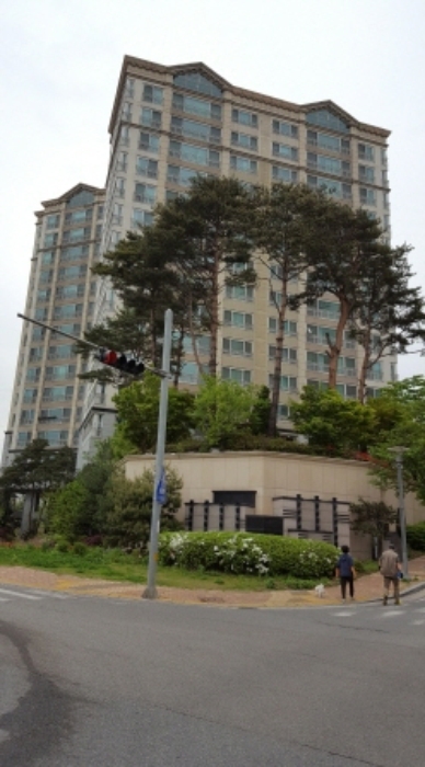 수원지법 2016타경10567-1 사진