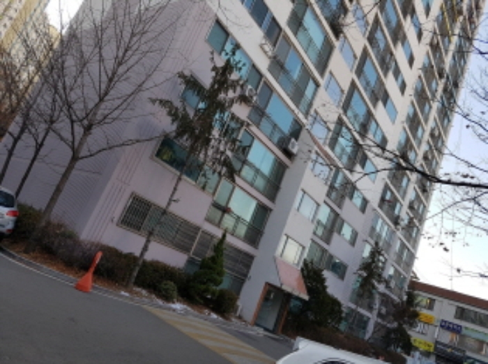 수원지법 2016타경34563-1 사진